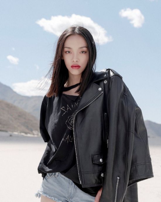 英雄联盟S15全球总决赛主题曲发布，邓紫棋献唱召唤师奖杯重现